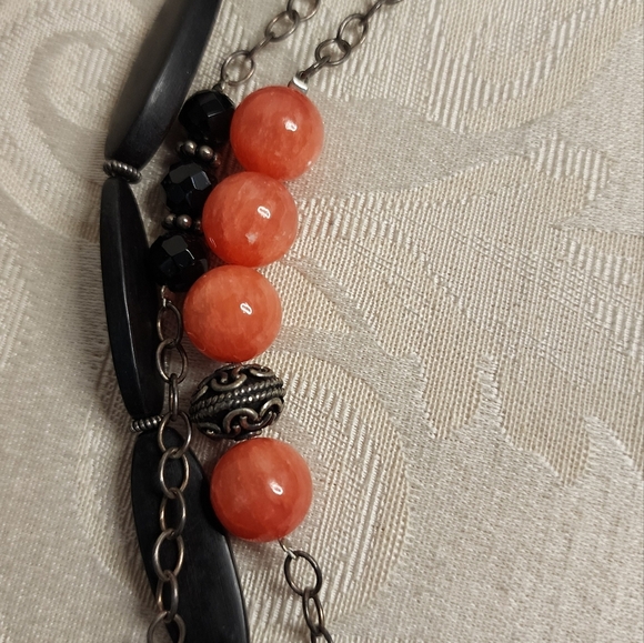 VINTAGE 80s Chunky Layered Necklace WOODEN METAL GLASS Orange Black Multi-Strand - Picture 5 of 10